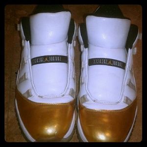 (Offer up) jordan 11 closing ceremony